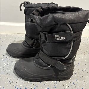 Ice Fields Black Winter Boots youth boys